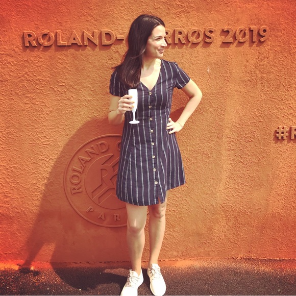 Meet your Posher, Krysta - Picture 1 of 4